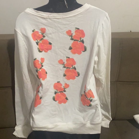 white suede with flowers - Picture 2 of 3